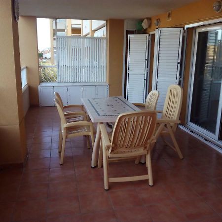 Apartmento Playa Almarda. Piscina&Parking المظهر الخارجي الصورة